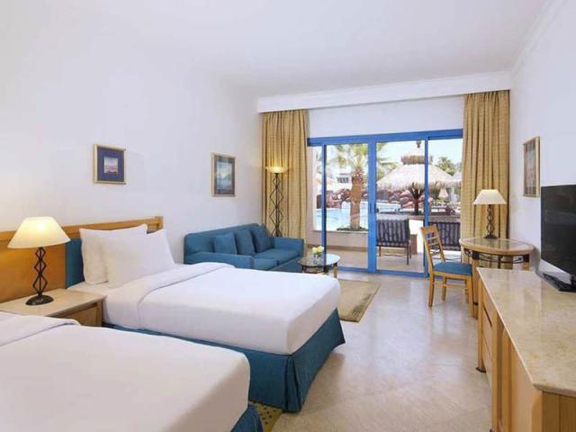 Superior Pool View Room