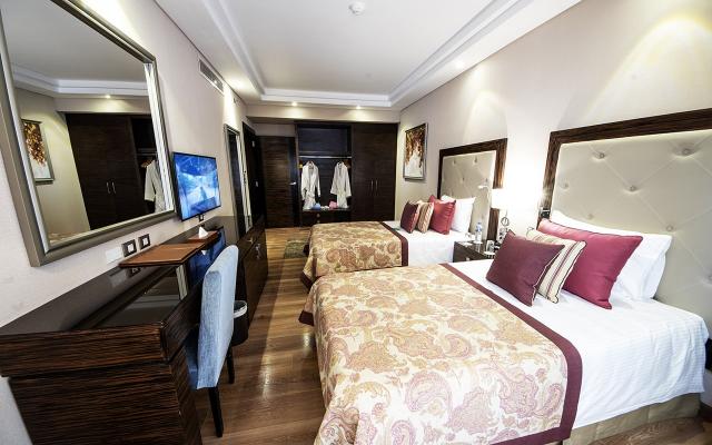 Superior Suite Aqua