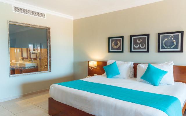Family Room (Two Bed Rooms) Pool View