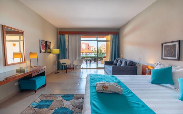 Family Suite Large Room Pool View