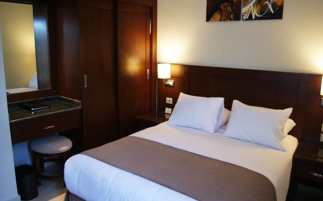 Villa 3 Bed Rooms Max 6 Pax 