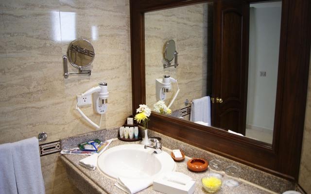 Villa 4 Bed Rooms Max 8 Pax 