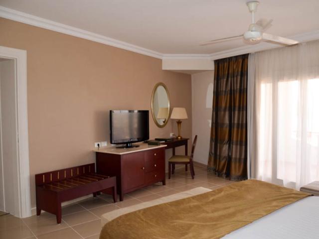 Executive Suite (Two Bed Room)