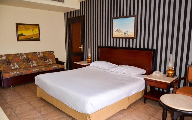 Standard Garden View Room