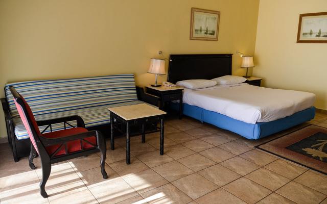 Standard Garden View Room