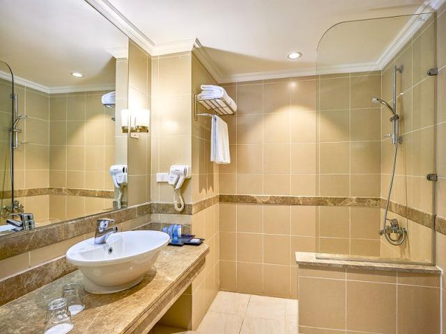 Standard Garden View Room 