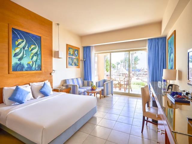 Deluxe Beach Front Room