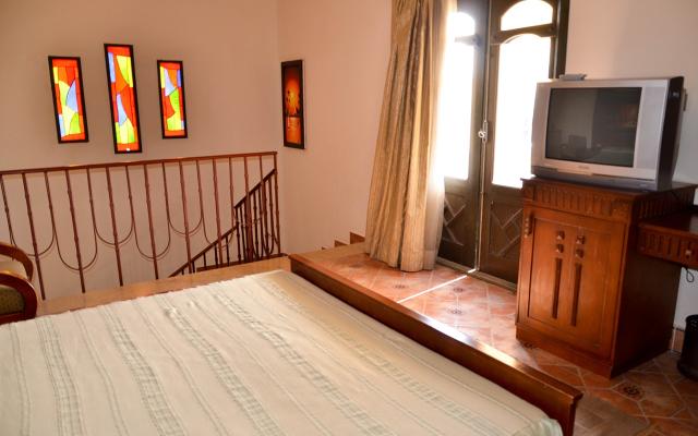 Duplex Room