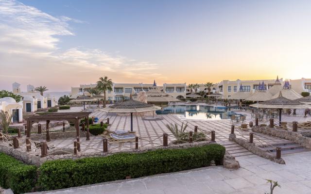 Faraana Reef Resort