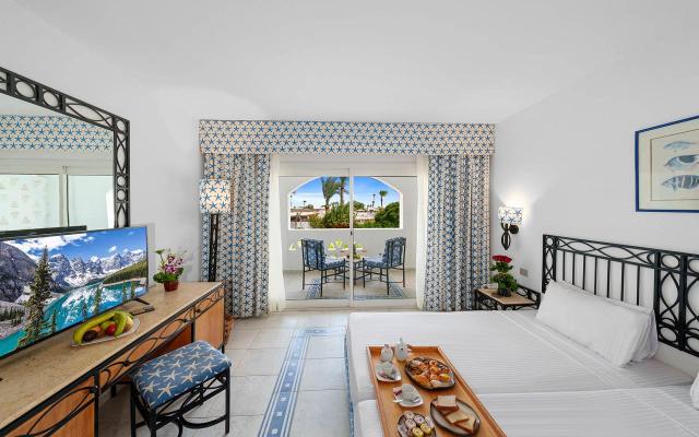 Aquamarine Pool STD Room - Garden/Pool View