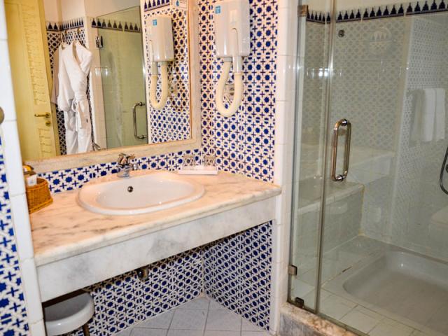 Kings Lake STD Room - Lake/Sea View
