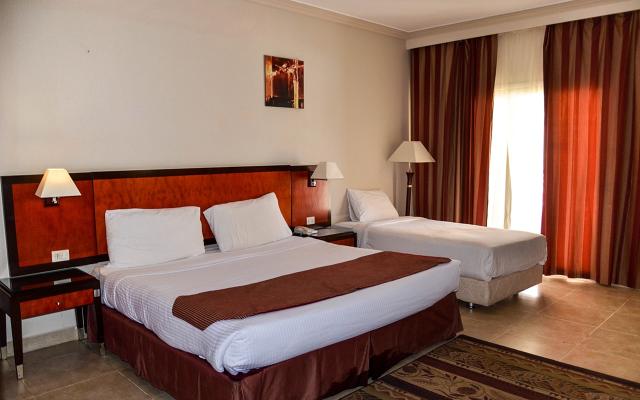 Superior Side Sea View Room