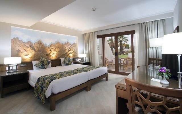 Family Room Side Sea View