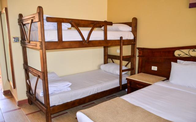 Family Bunk Bed Room 
