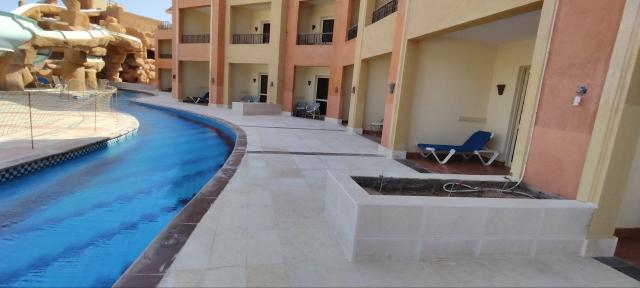 Lazy River Room
