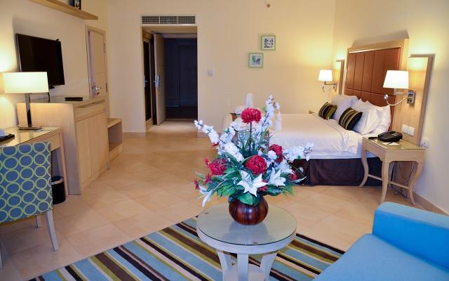 Standard Mountain / Sea Side View Room 