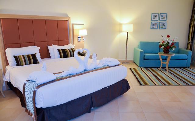 Standard Mountain / Sea Side View Room 