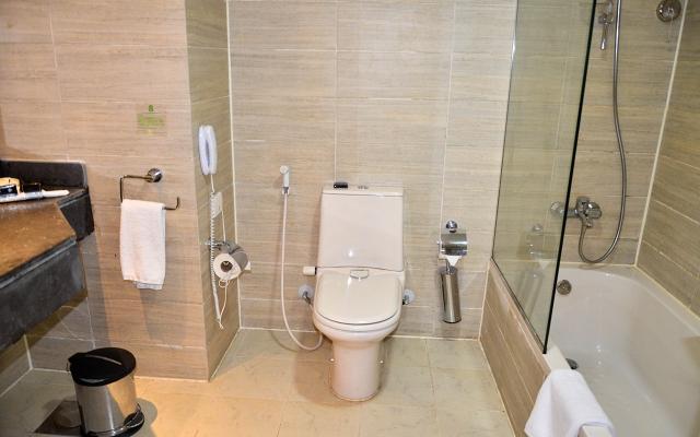 Standard Pool/ Side Sea view room