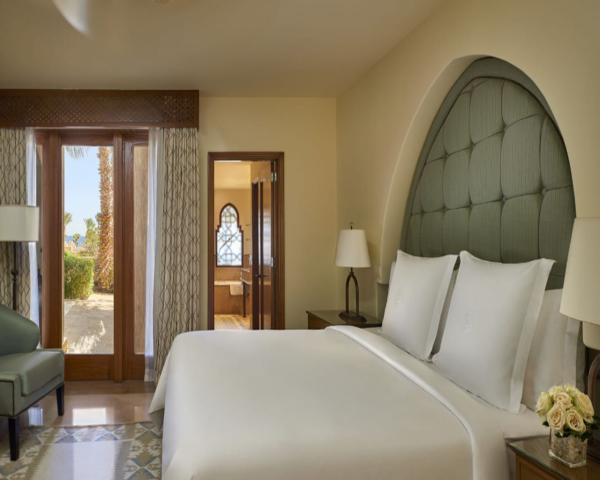 One Bedroom Junior Suite With Plunge Pool