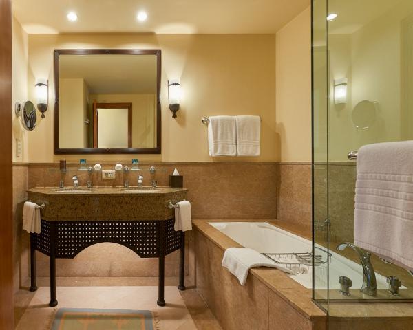 One Bedroom Junior Suite With Plunge Pool