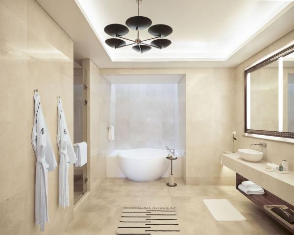 Four Seasons Suite With Pool