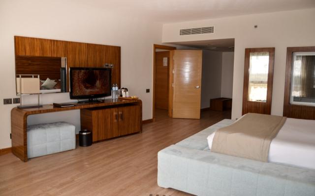 Royal Sensatori Suite