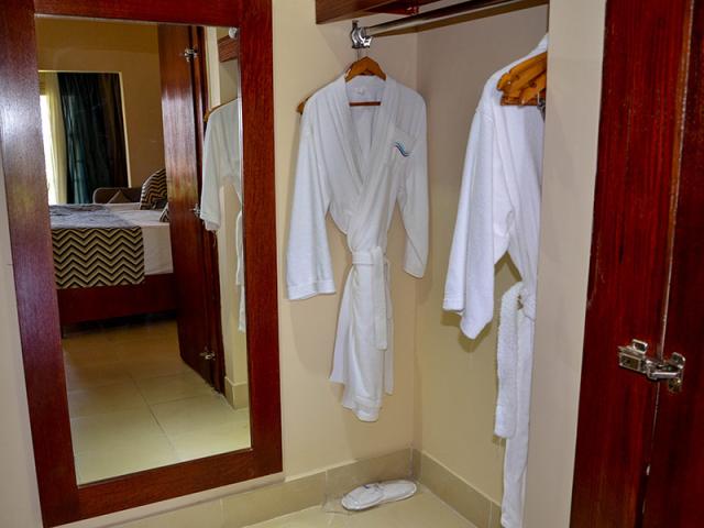 Jacuzzi Suite