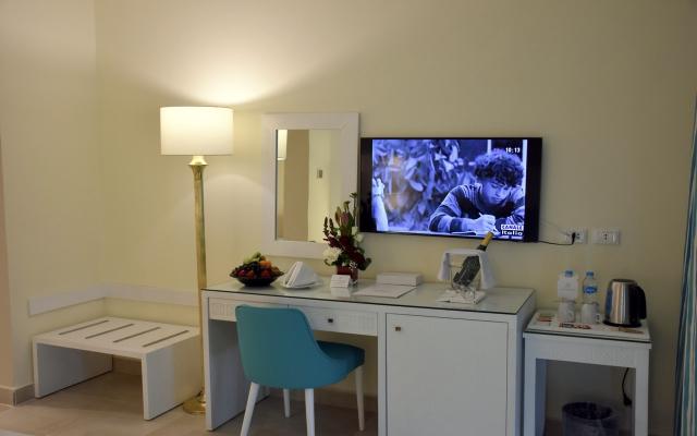 Standard Garden View Room