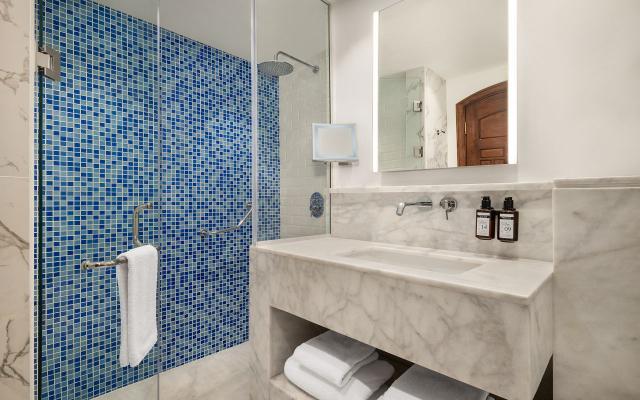 Superior Sea View Room