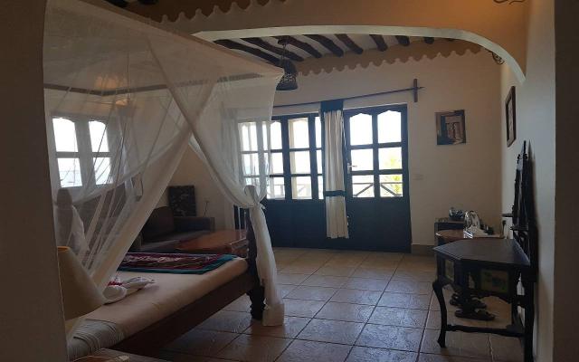 Marhaba Suite