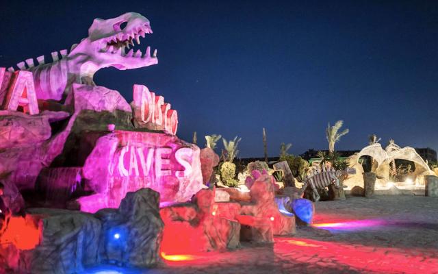 Caves Beach Resort