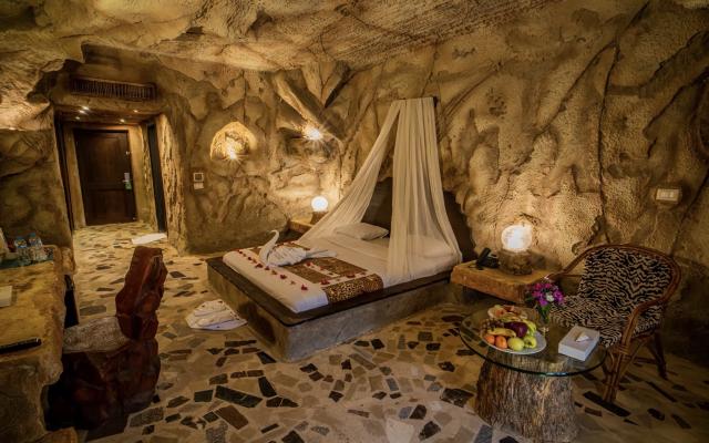 Promo Cave