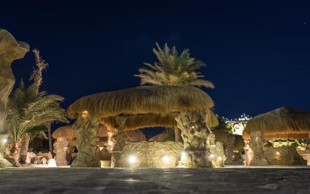 Caves Beach Resort