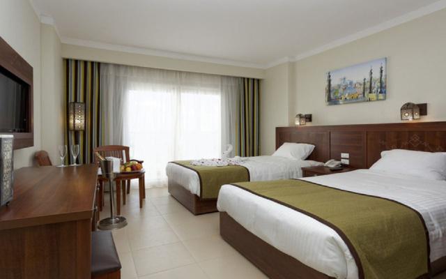 Standard Room Side Sea View