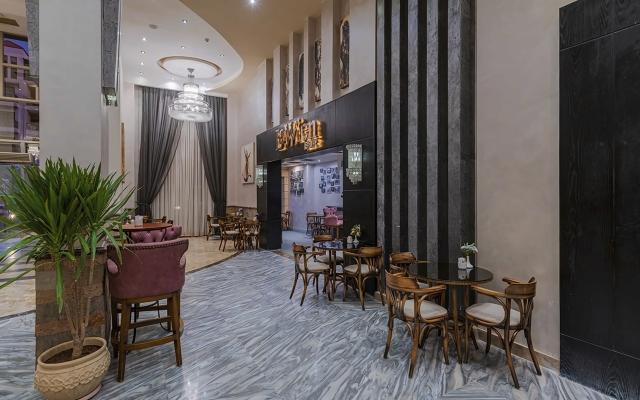 Gravity Hotel & Aqua Park