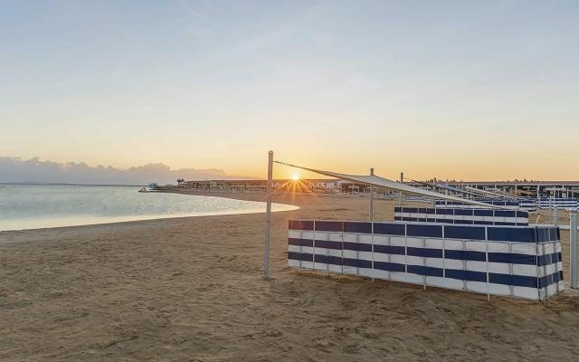 Gravity Hotel & Aqua Park