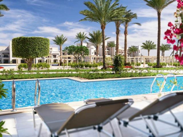 Family Deluxe Swim - Up Room