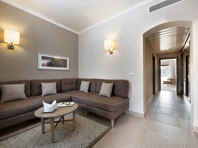 Family Deluxe Garden View Room