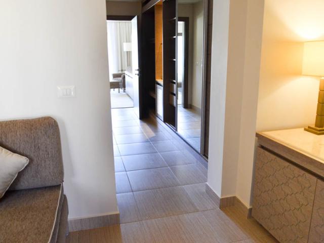 Family Deluxe Pool View Room