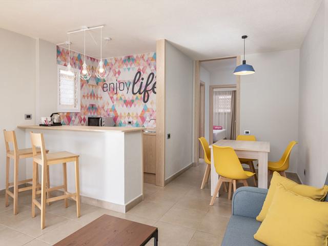 Apartment Balcony or Terrace, Sea View