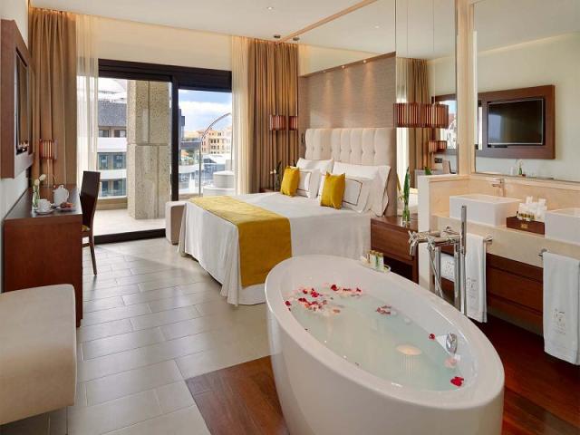 Suite Balcony or Terrace, Harmony