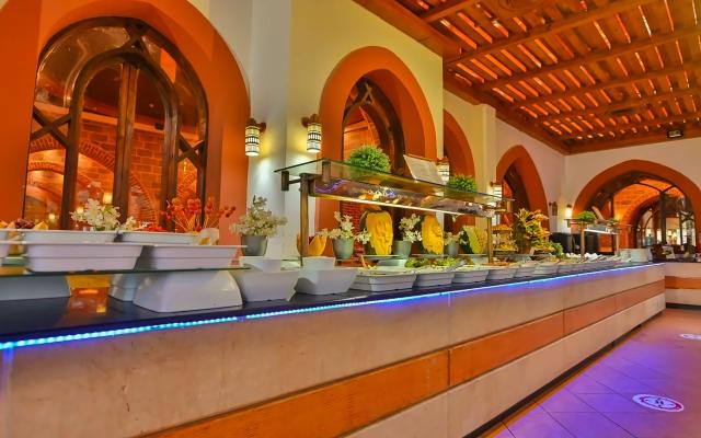 Dream Lagoon & Aqua Park Resort