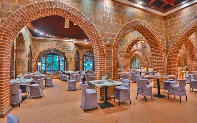Dream Lagoon & Aqua Park Resort