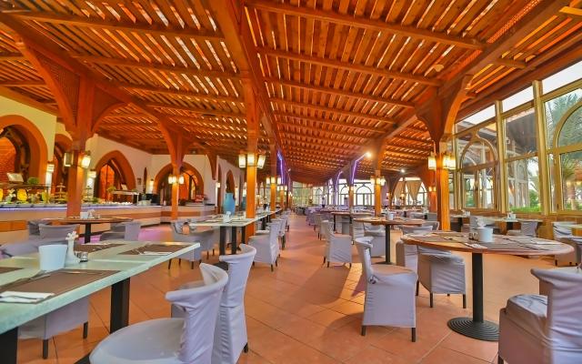 Dream Lagoon & Aqua Park Resort