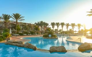 Dream Lagoon & Aqua Park Resort