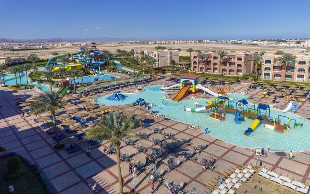 Charmillion Club Aqua Park