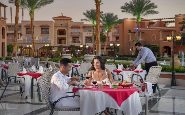 Charmillion Club Aqua Park