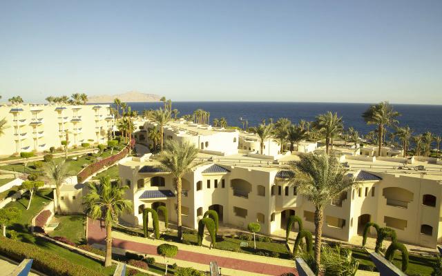 Grand Oasis resort