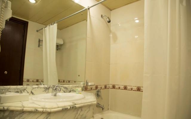 Pool View Room 