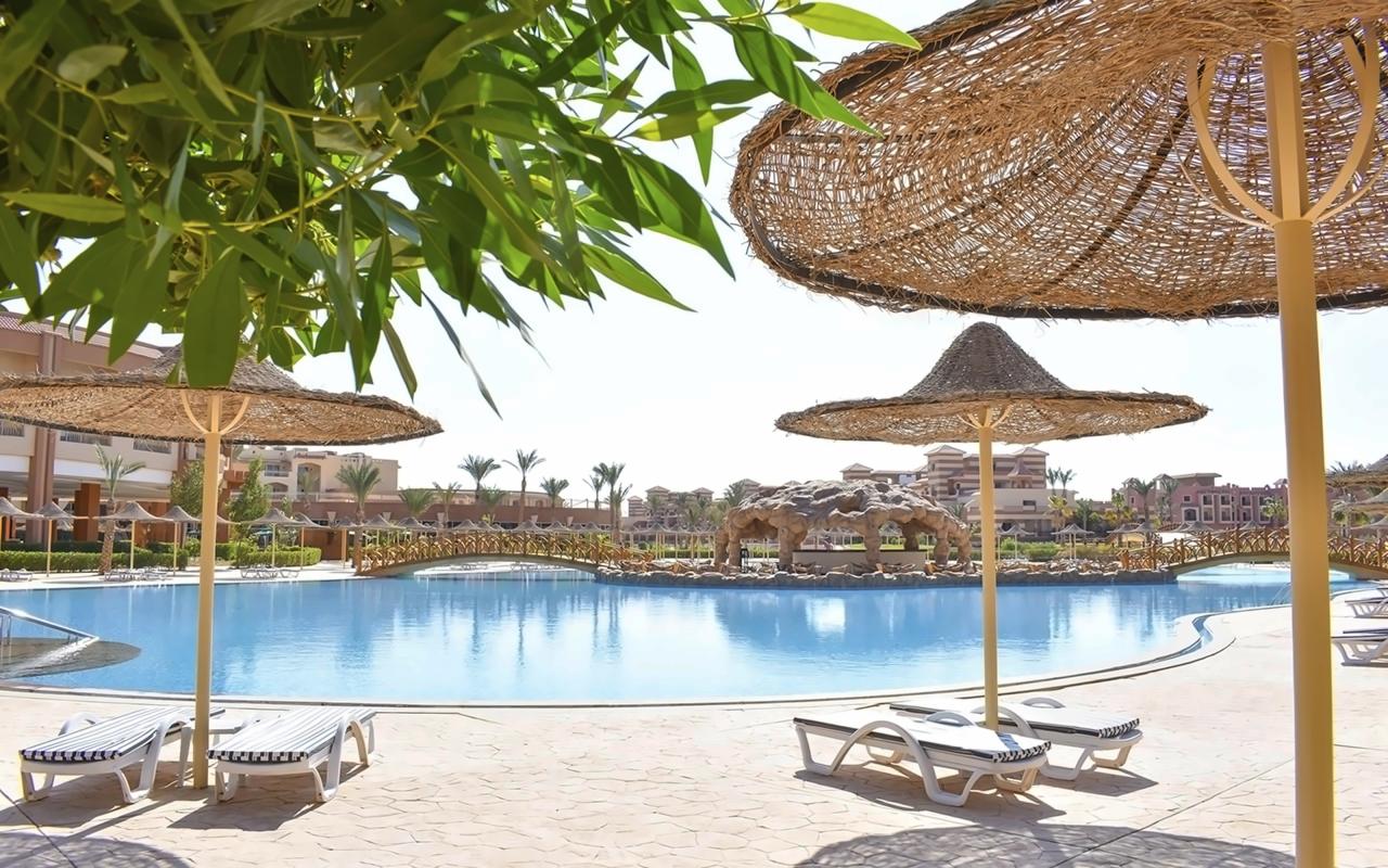 Parrotel Lagoon Resort